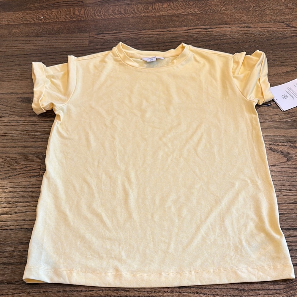 Athleta Girl uptempo roll sleeve tee